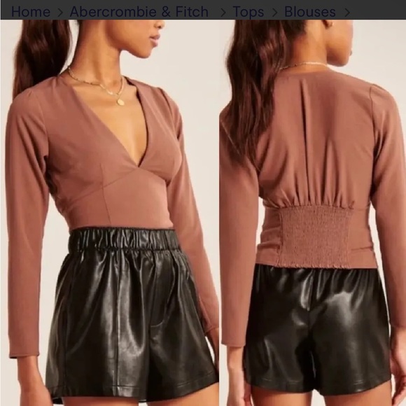 Abercrombie & Fitch 
Terracotta Plunge V-Neck Smocked
Blouse Top Minimalist - Picture 2 of 5